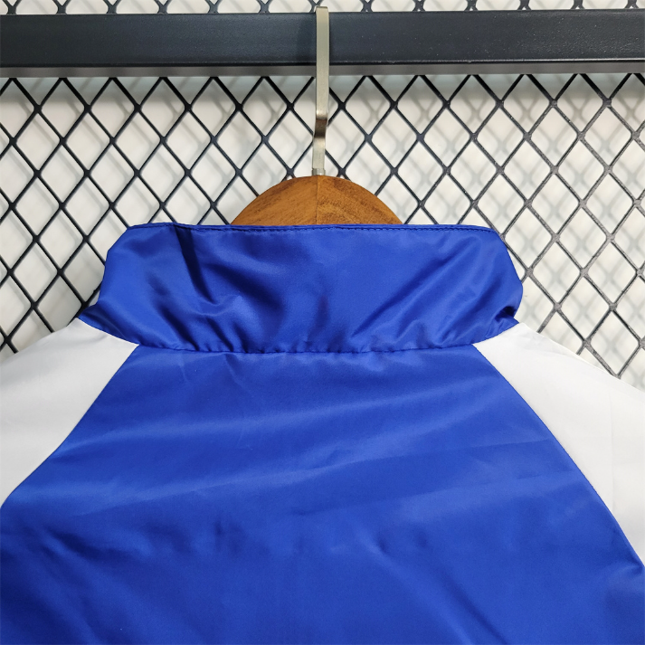 FC Bayern München Cortavientos