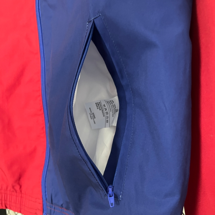 FC Barcelona Cortavientos