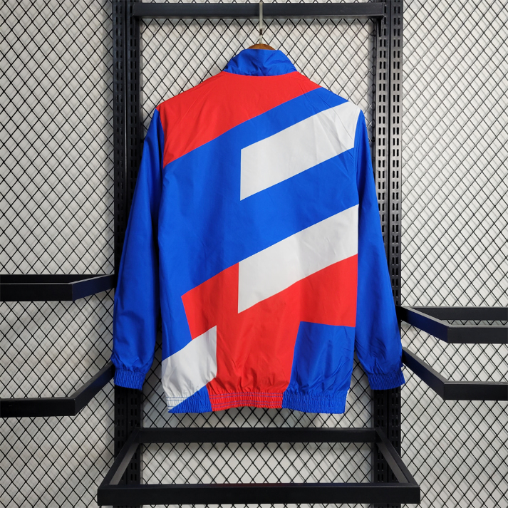 FC Bayern München Cortavientos