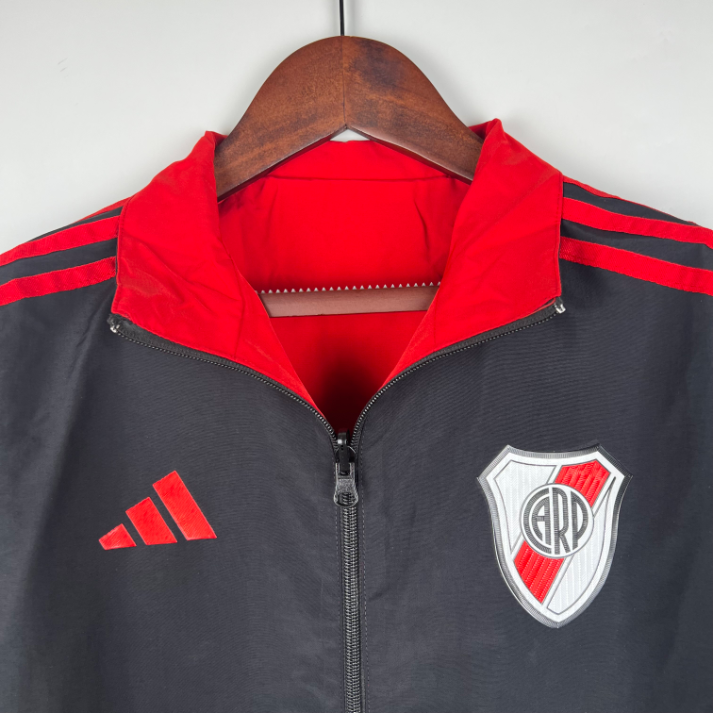 CA River Plate Cortavientos