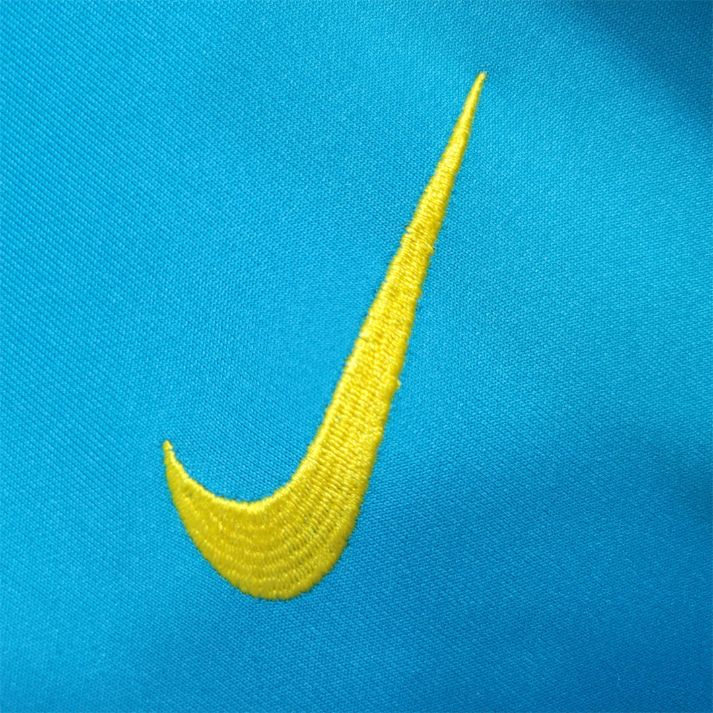 Brasil Cortavientos Azul Turquesa