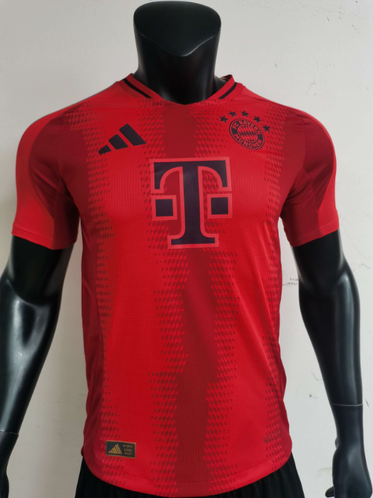 2024-25 Bayern München 1a Equipacion