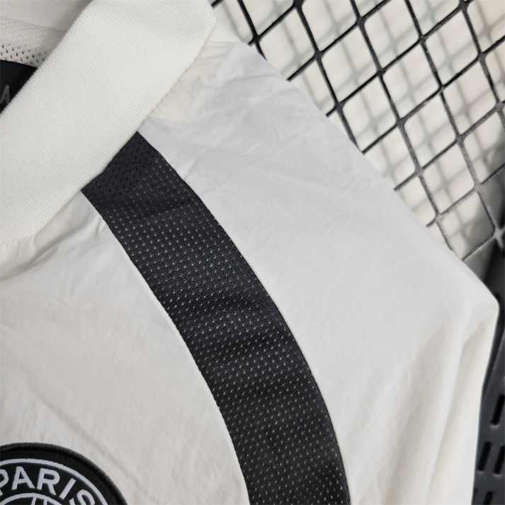 Paris Saint-Germain FC Cortavientos