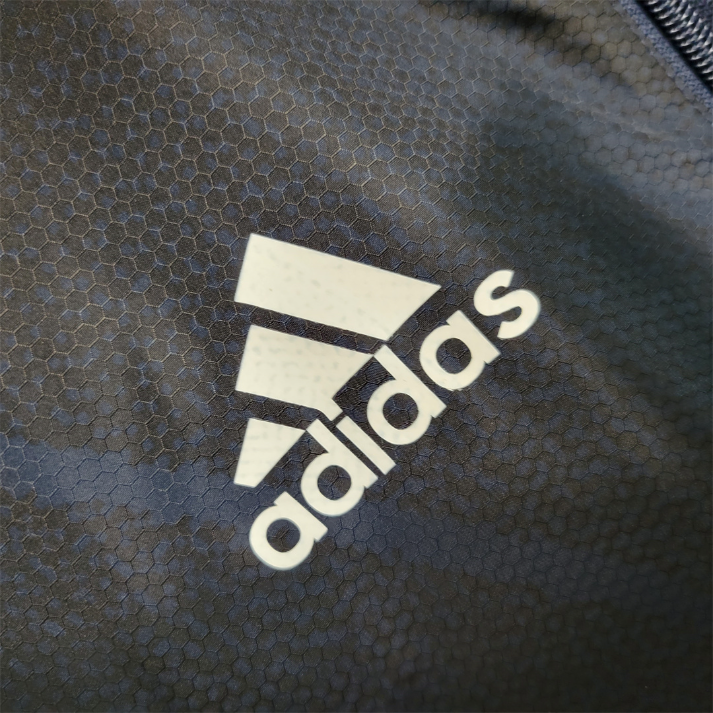 Real Madrid CF Cortavientos