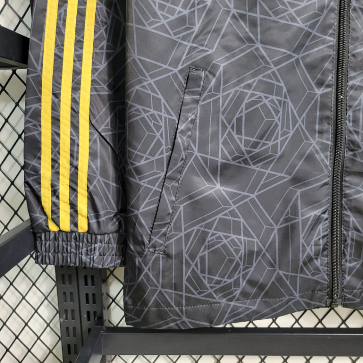 Manchester United FC Cortavientos