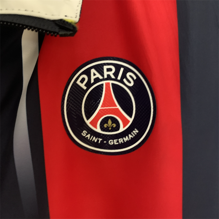 Paris Saint-Germain FC Cortavientos