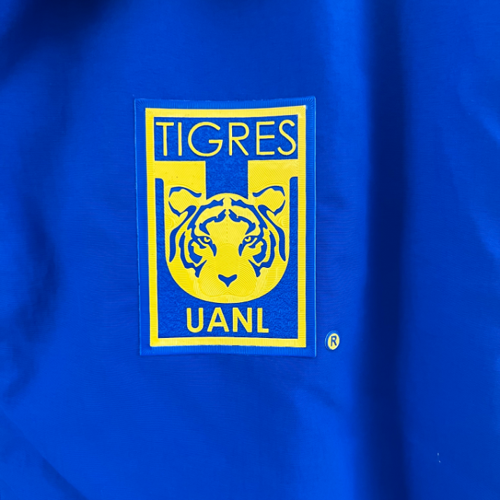 Tigres UANL Cortavientos