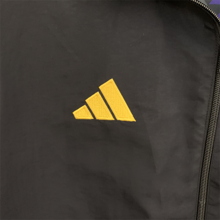 Real Madrid CF Cortavientos