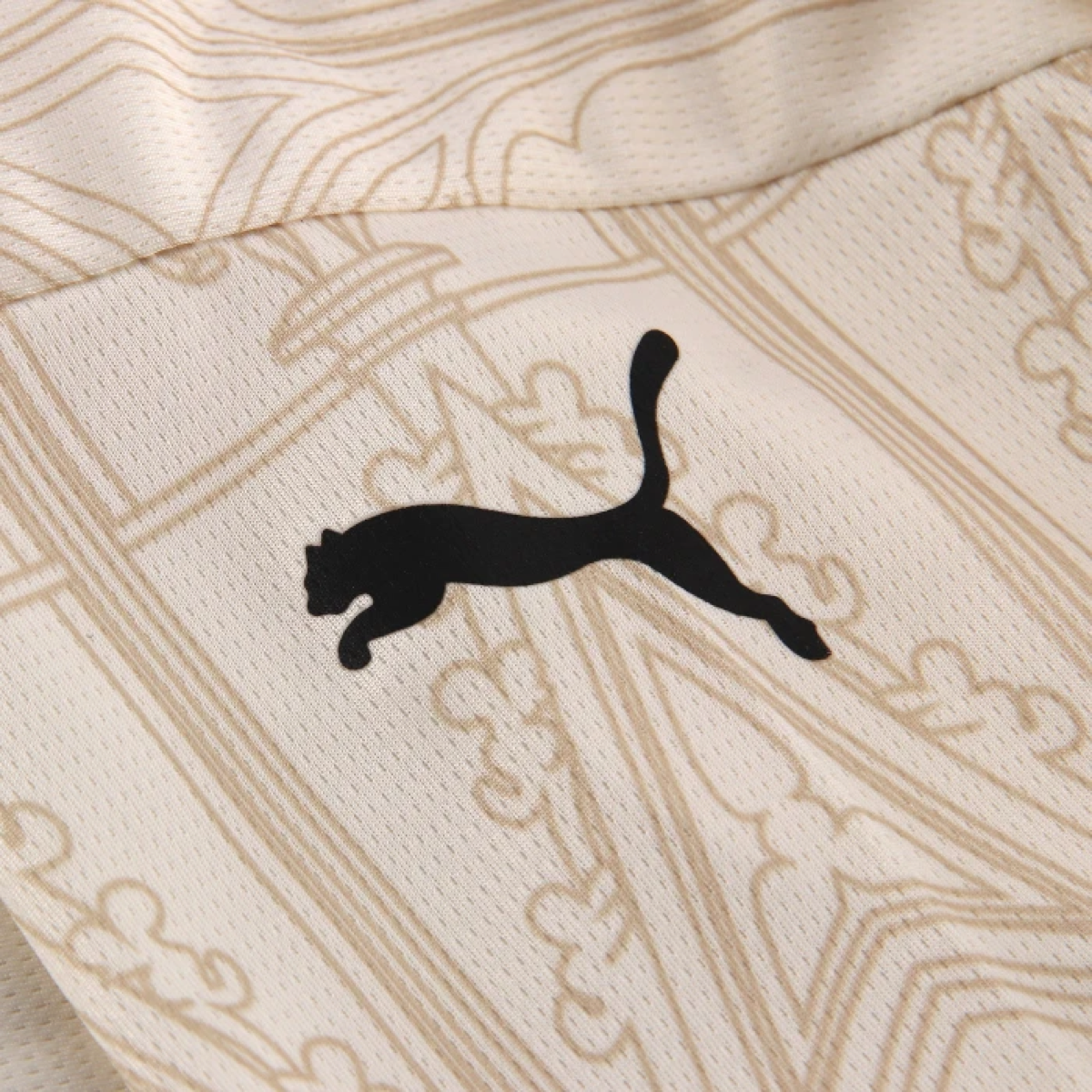 2023-24 AC Milan x Pleasures Equipacion Edicion Especial Beige