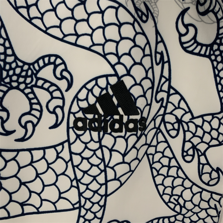 Real Madrid CF Cortavientos