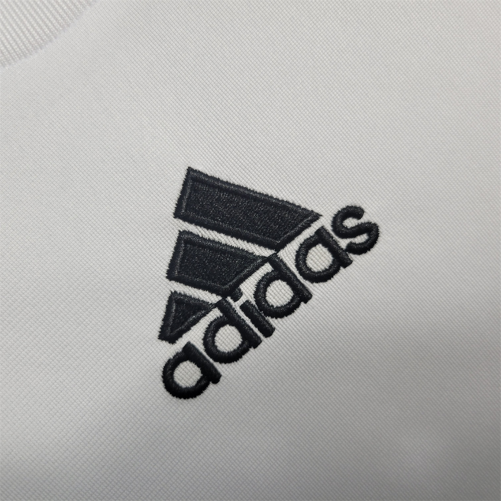 2009-10 Real Madrid CF 1a Equipacion