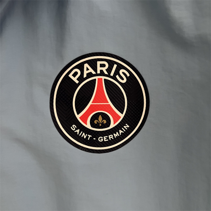 Paris Saint-Germain FC Cortavientos
