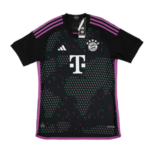 2023-24 FC Bayern München 2a Equipacion