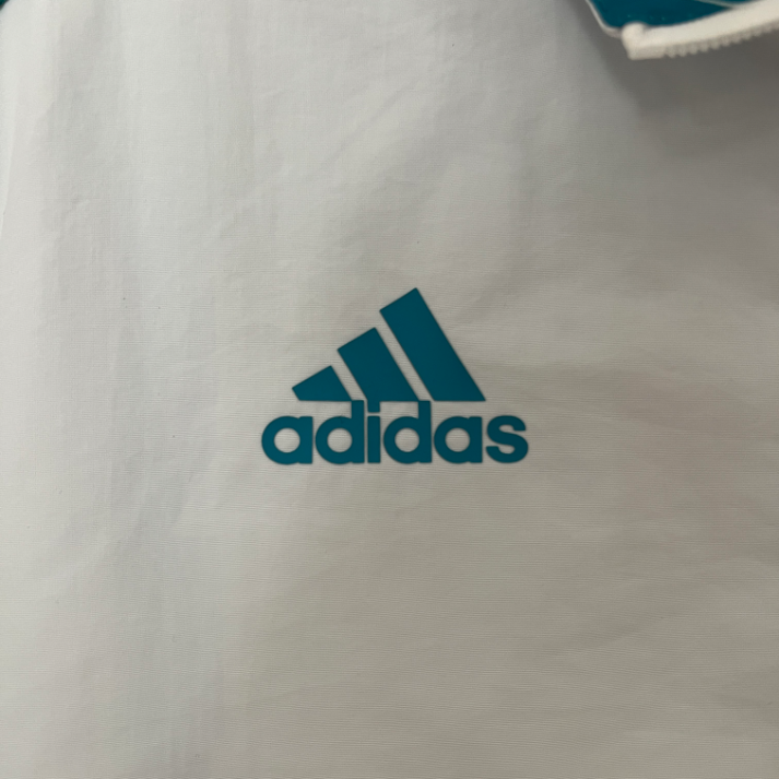 Real Madrid CF Cortavientos