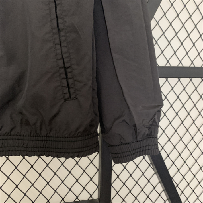 Real Madrid CF Cortavientos