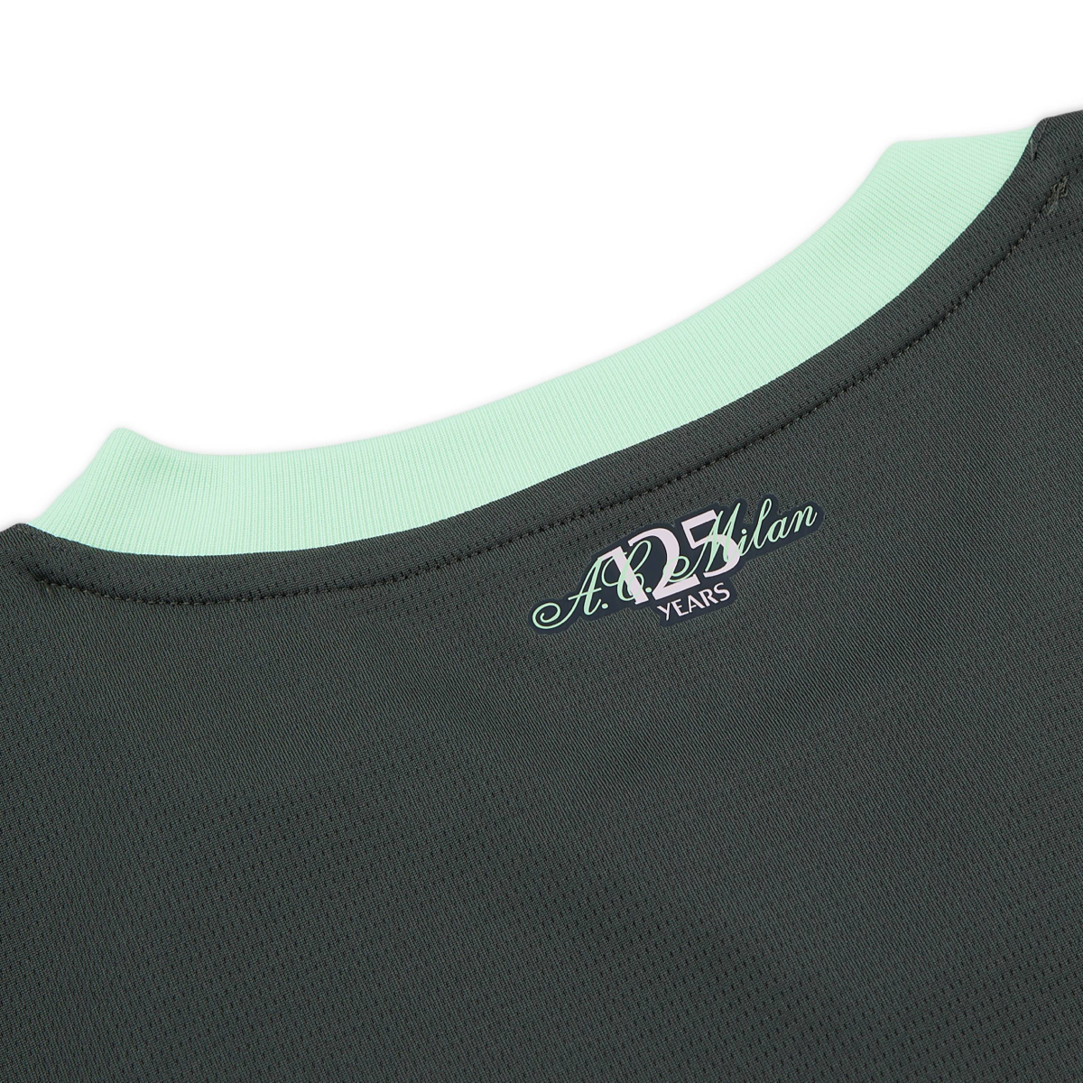 2024-25 AC Milan 3a Equipacion