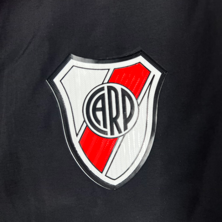 CA River Plate Cortavientos
