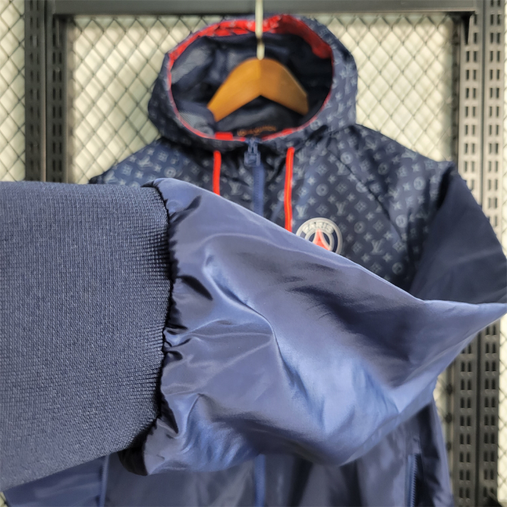 Paris Saint-Germain FC Cortavientos