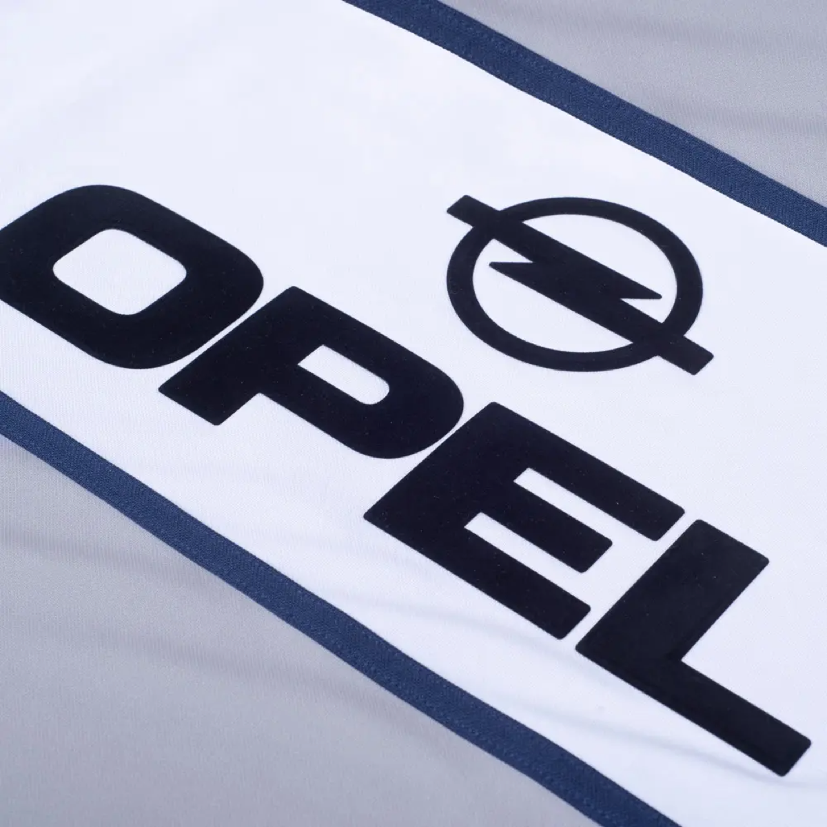 2000-01 Paris Saint-Germain FC 2a Equipacion