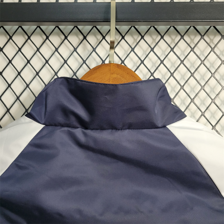 Real Madrid CF Cortavientos