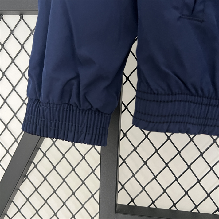 FC Barcelona Cortavientos