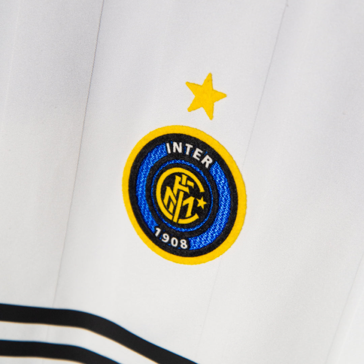 2004-05 FC Internazionale Milano 2a Equipacion