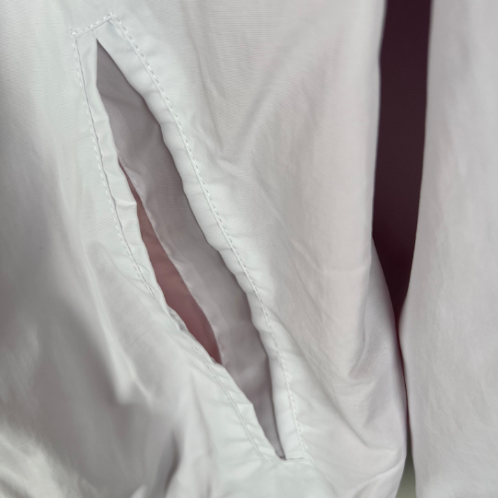 FC Bayern München Cortavientos