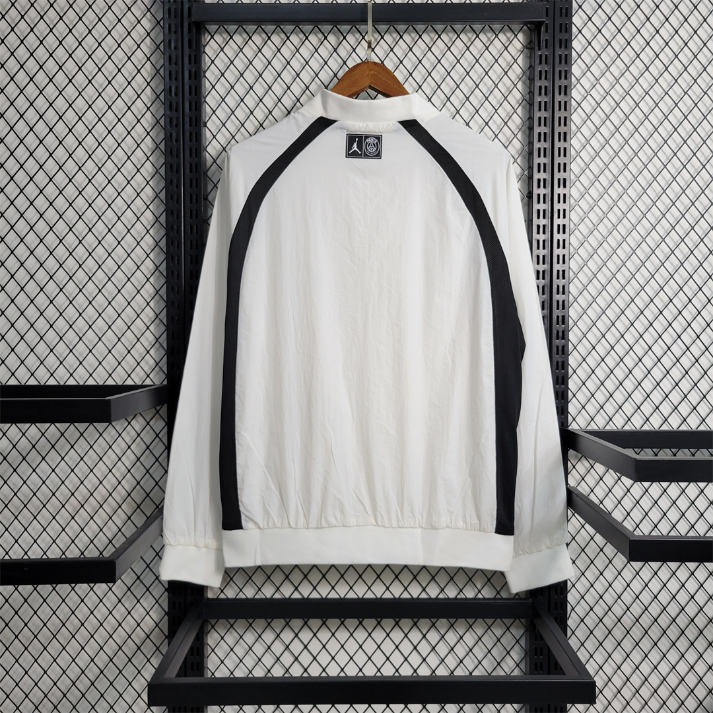 Paris Saint-Germain FC Cortavientos