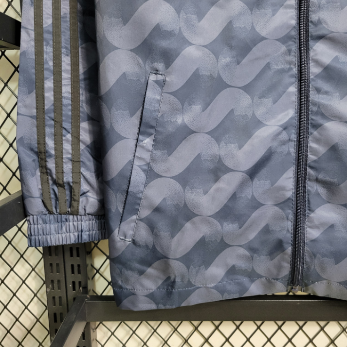 Real Madrid CF Cortavientos