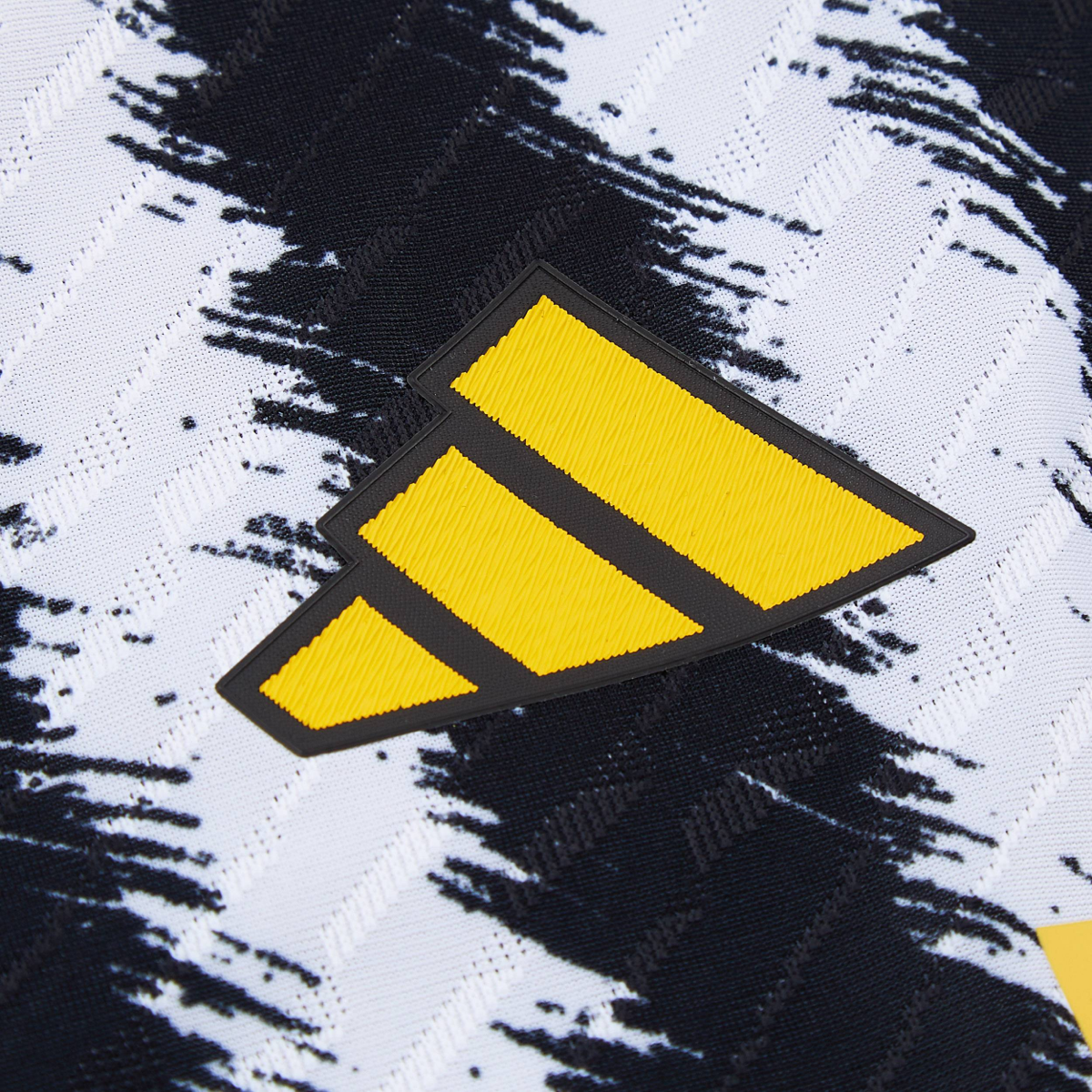 2023-24 Juventus FC 1a Equipacion