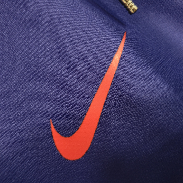 Paris Saint-Germain FC Cortavientos