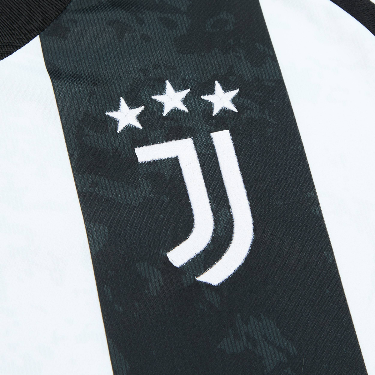 2024-25 Juventus FC 1a Equipacion